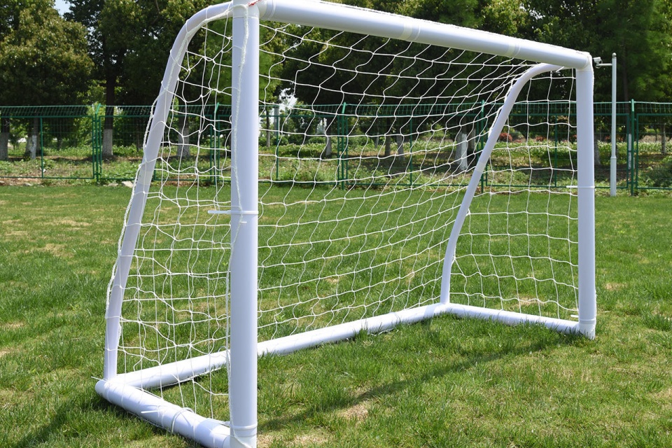 Футбольные ворота